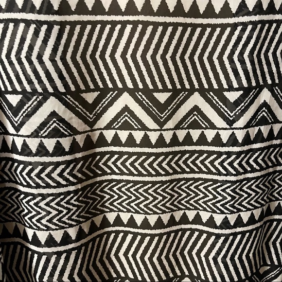 Zac & Rachel Chevron Cardigan with Fringe Size XL - Picture 7 of 9